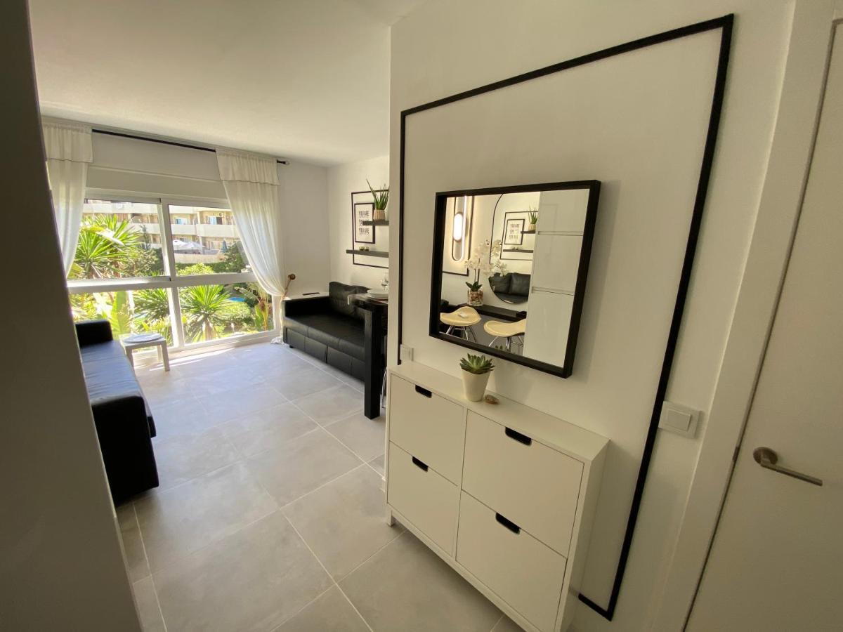 Modern Sea View Studio In Benal Beach Benalmadena Exterior photo
