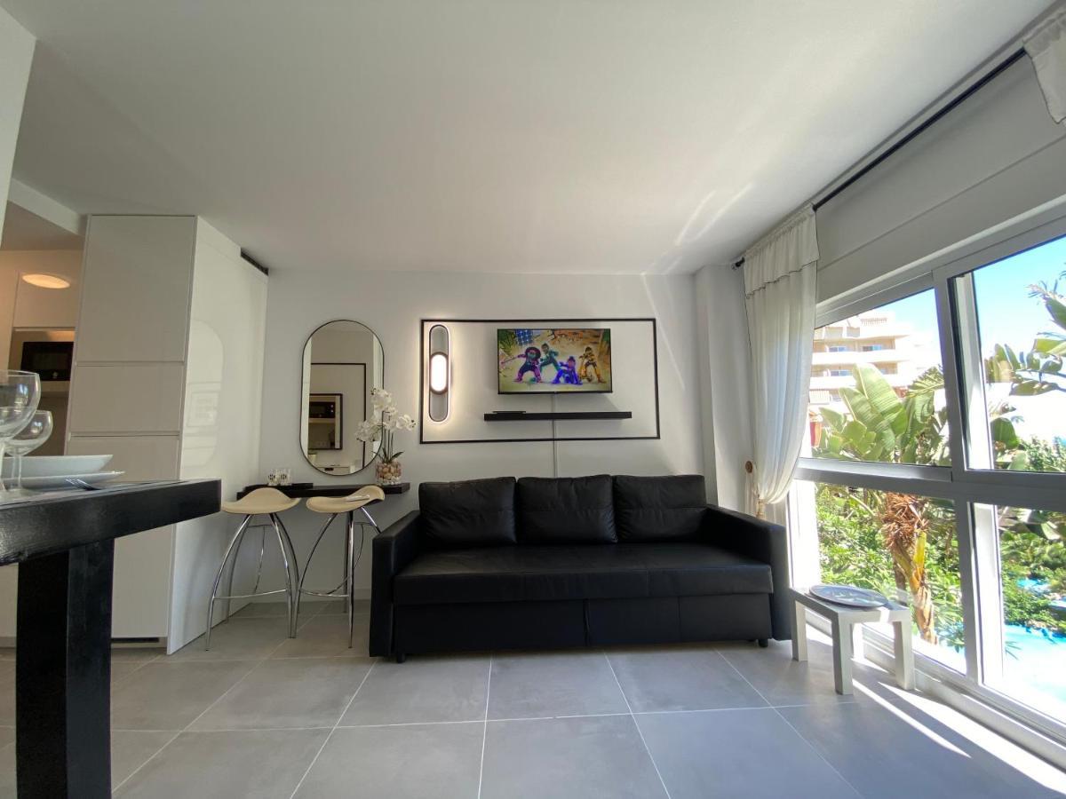 Modern Sea View Studio In Benal Beach Benalmadena Exterior photo